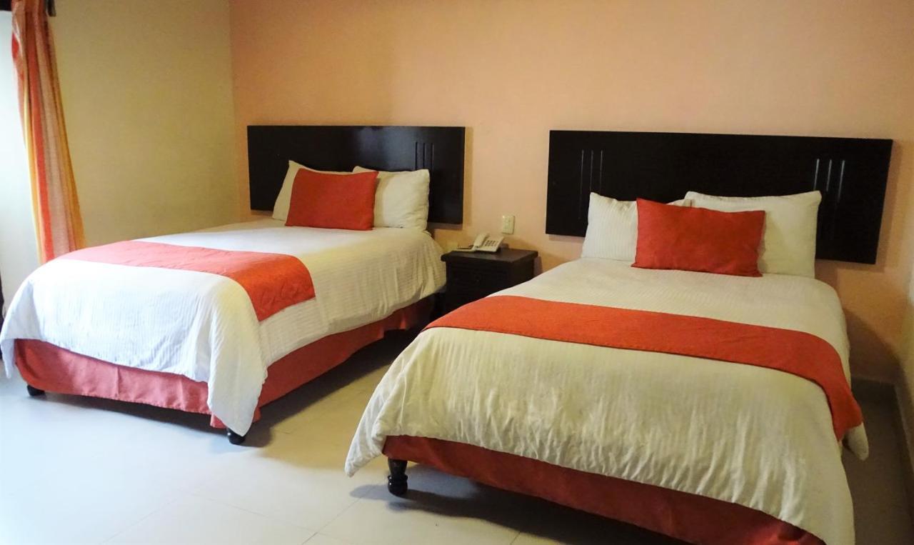 Hotel Jardines Del Centro San Cristóbal de Las Casas Buitenkant foto