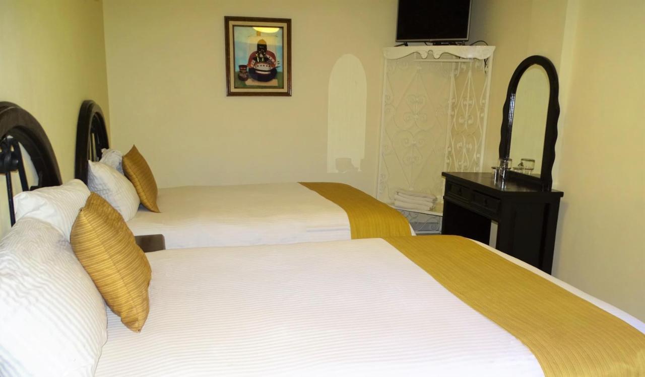Hotel Jardines Del Centro San Cristóbal de Las Casas Buitenkant foto