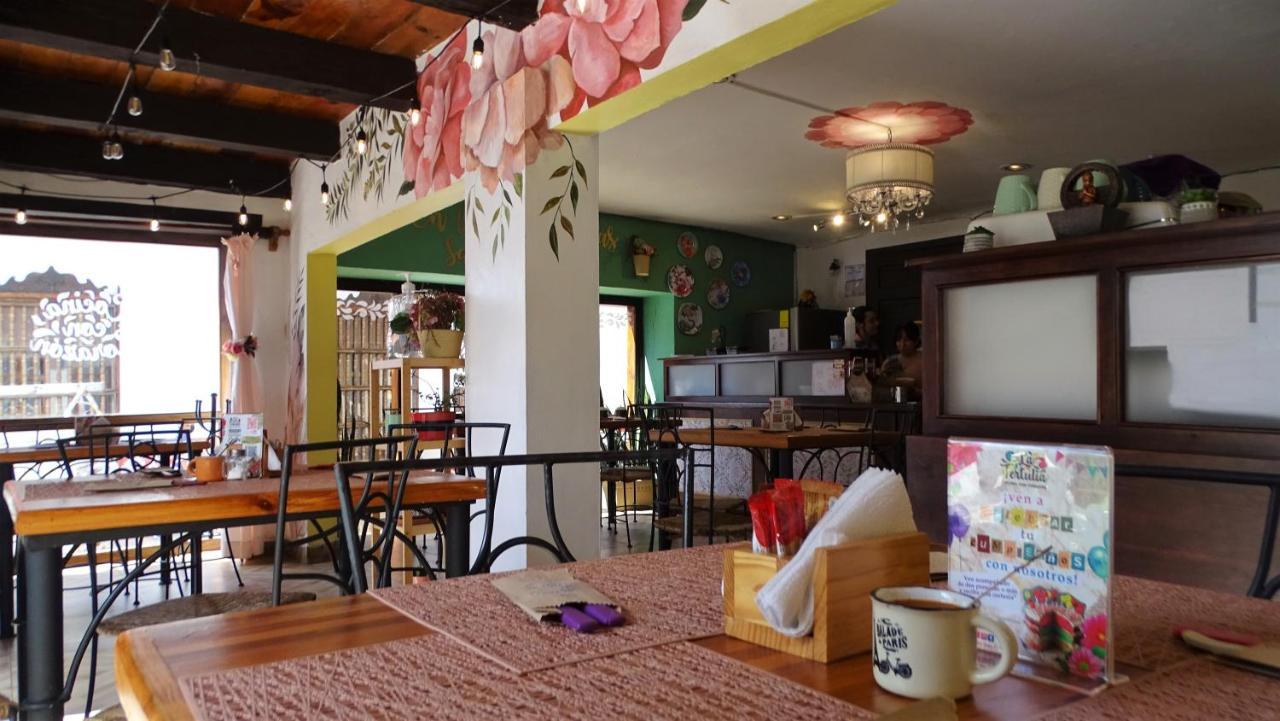 Hotel Jardines Del Centro San Cristóbal de Las Casas Buitenkant foto