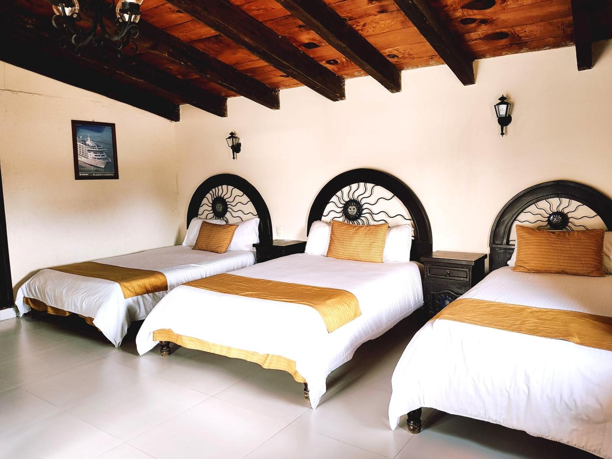 Hotel Jardines Del Centro San Cristóbal de Las Casas Buitenkant foto